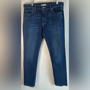 Abercrombie & Fitch Jeans Mens 34x32 Dark Blue Skinny Jean A&F Stretch EUC